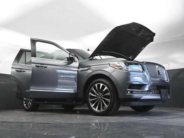 Used 2021 Lincoln Navigator Reserve w/ Luxury Package RWD image 35