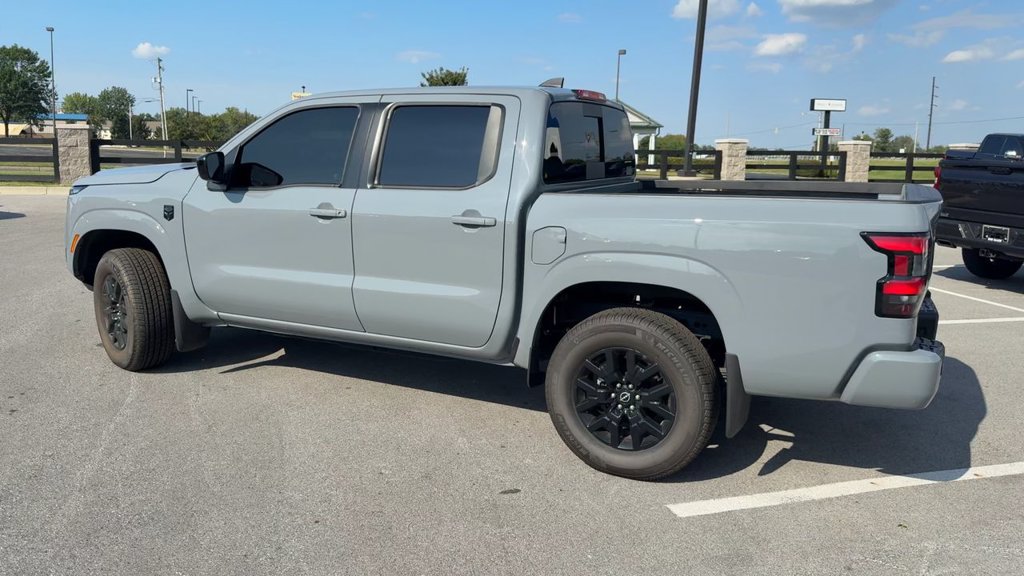 Used 2026 Nissan Frontier SV AWD/4WD image 4