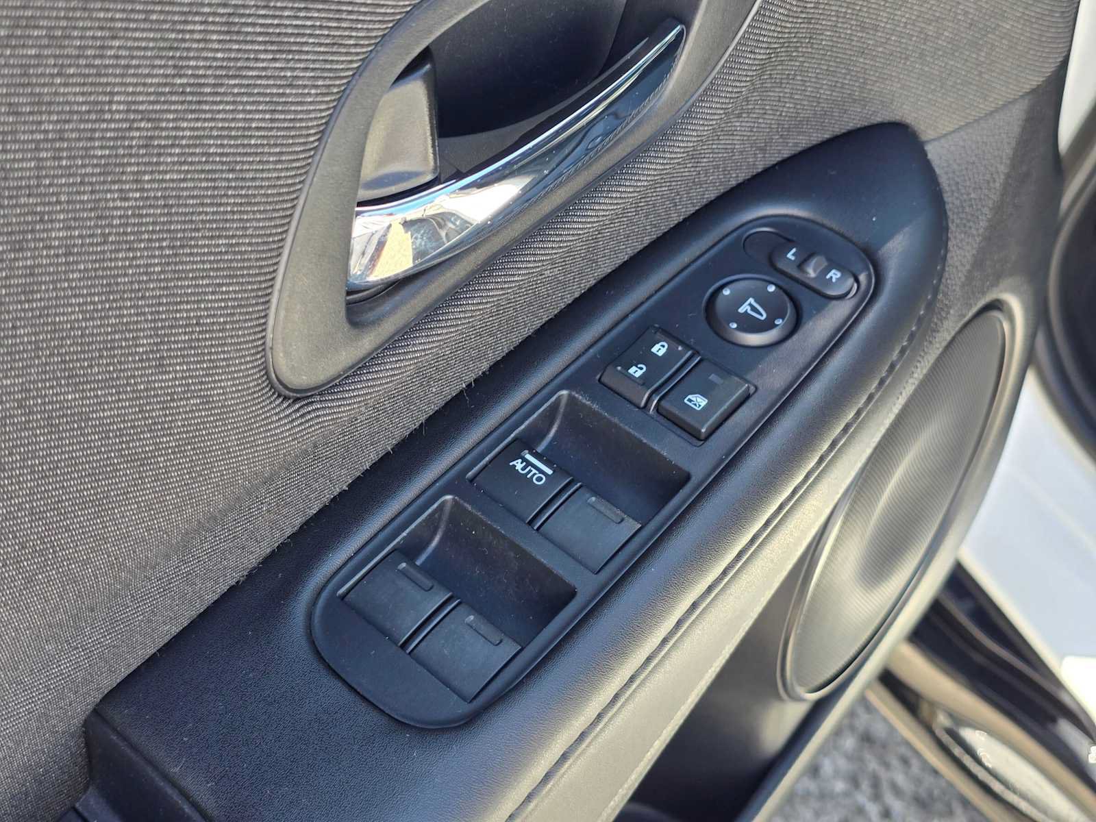 Used 2019 Honda HR-V Sport image 22