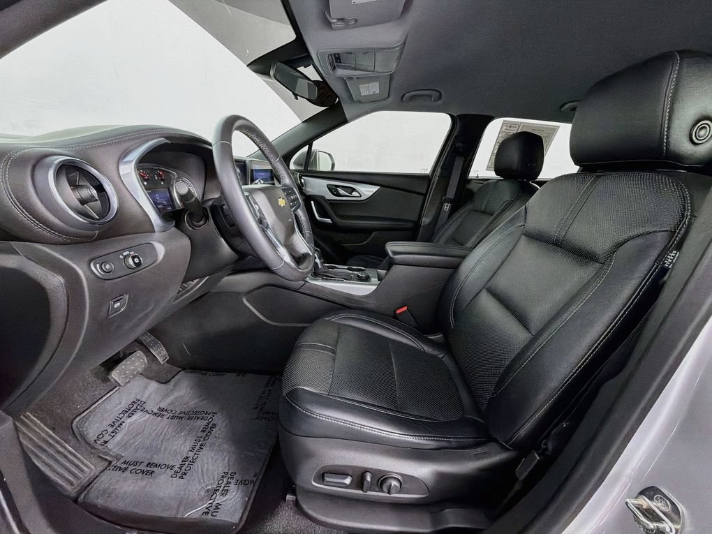 Used 2020 Chevrolet Blazer LT FWD image 12