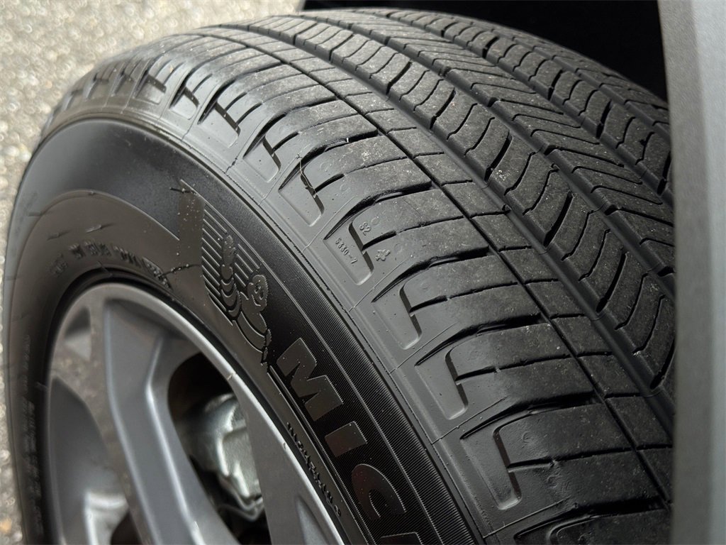 Used 2025 Ford Escape ST-Line image 27