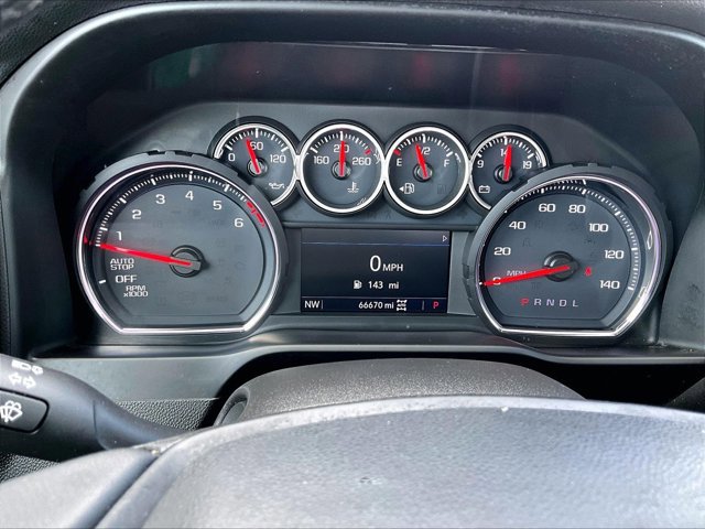 Used 2019 Chevrolet Silverado 1500 RST image 22