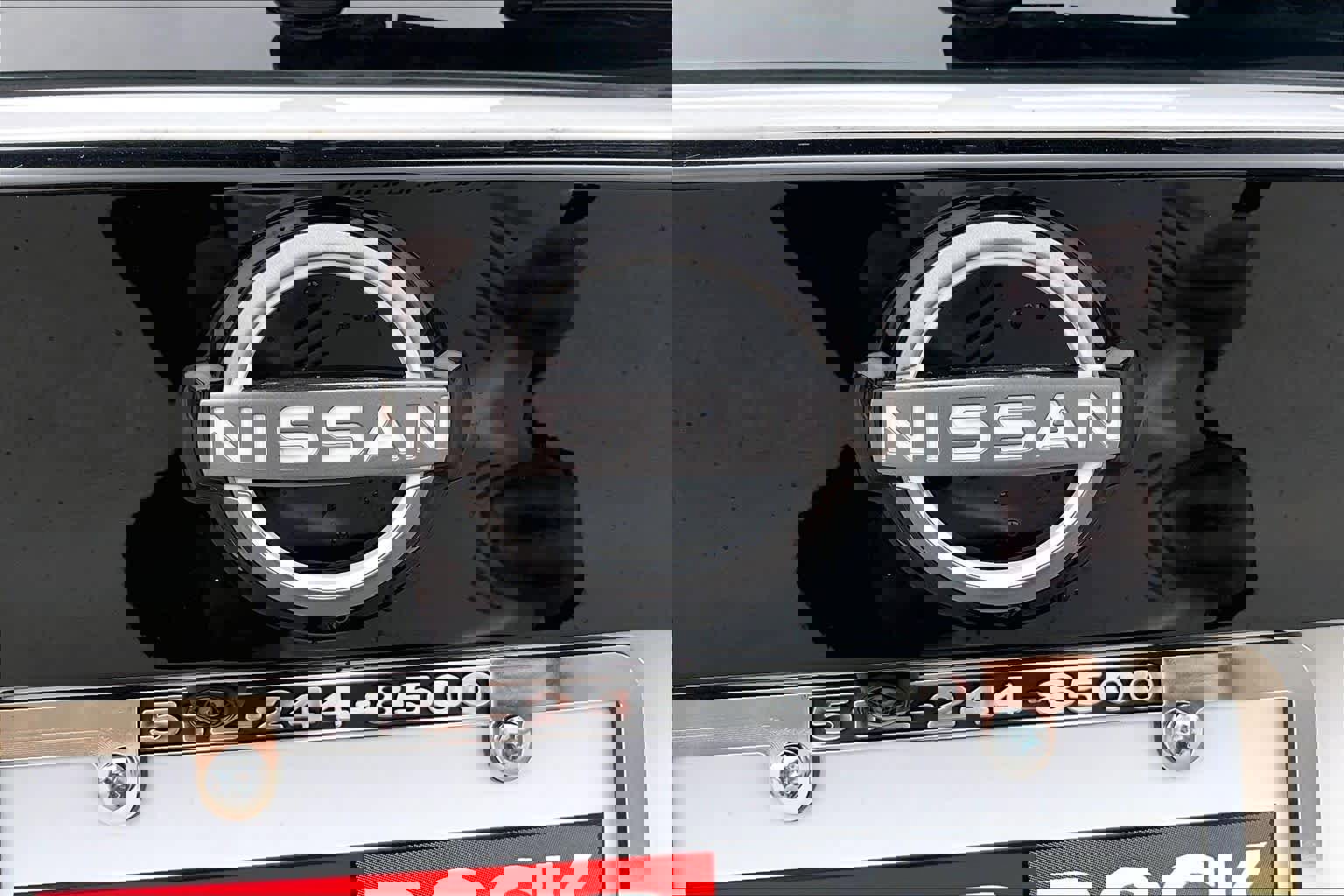 New 2026 Nissan Kicks S image 8