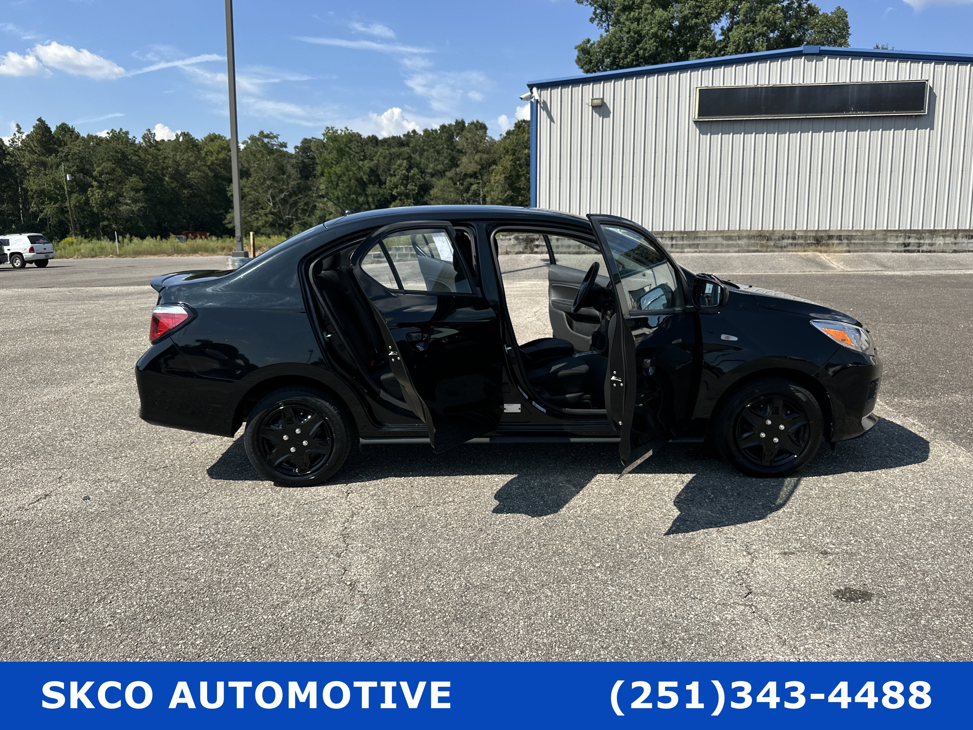 Used 2023 Mitsubishi Mirage G4 ES image 29