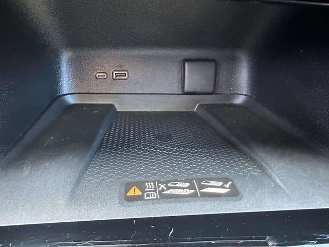 Certified 2025 Chevrolet Traverse LT w/ Driver Confidence Package image 27