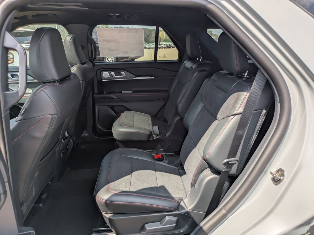 New 2026 Ford Explorer ST w/ Sun And Sound Package image 11