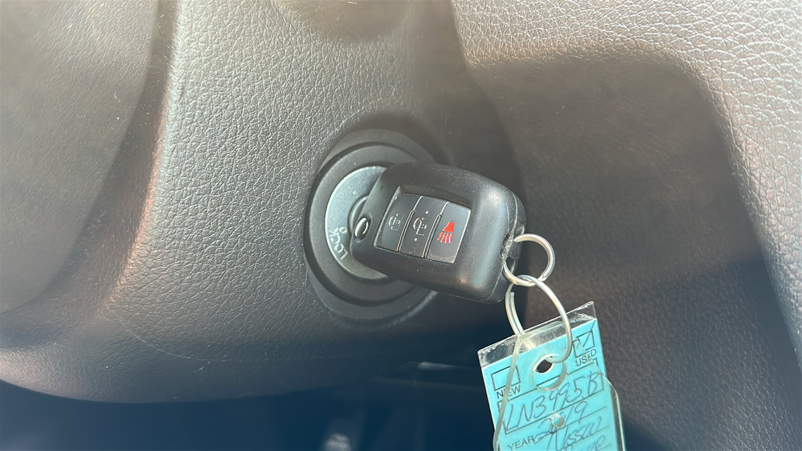 Used 2019 Nissan Rogue S AWD/4WD image 17