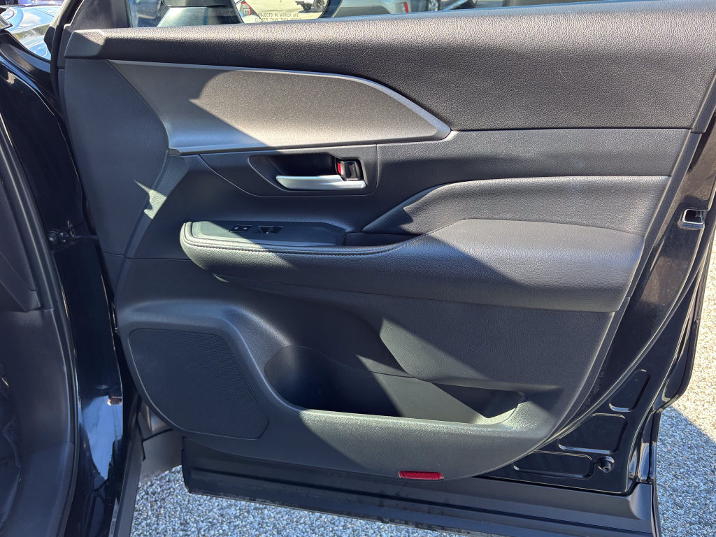 Certified 2025 Toyota Grand Highlander AWD image 41