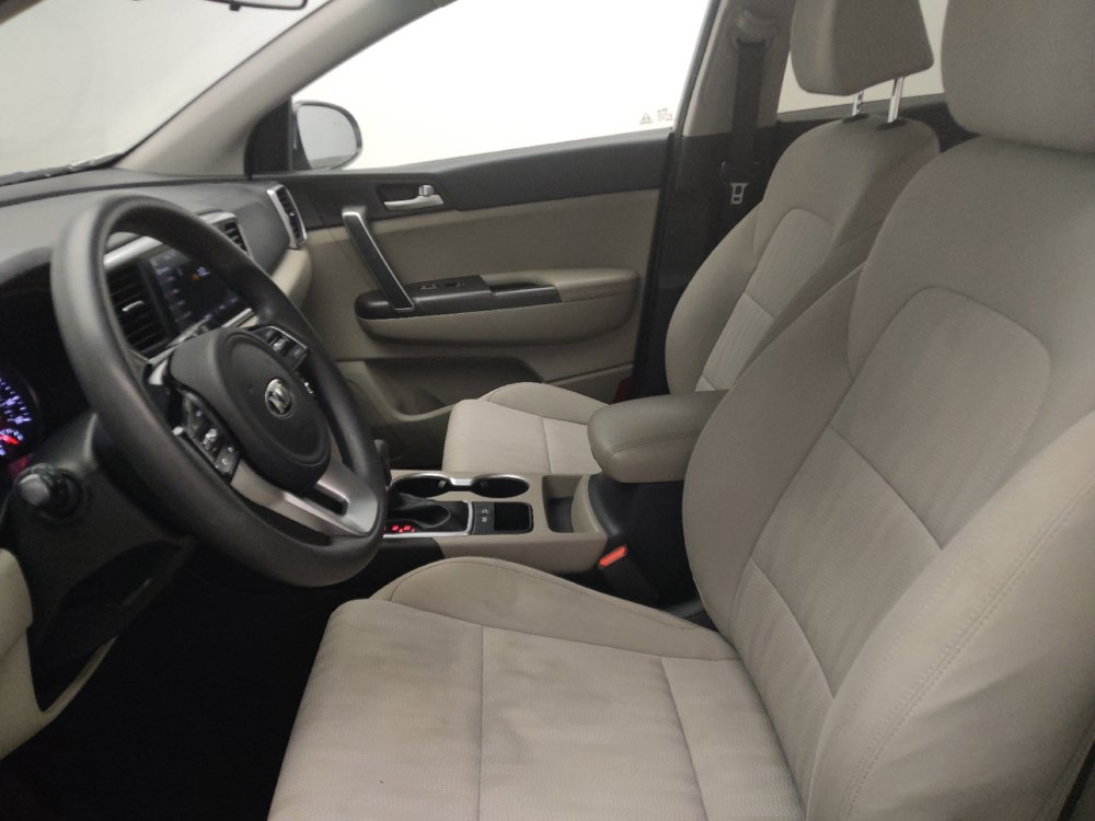 Used 2020 Kia Sportage LX FWD image 17