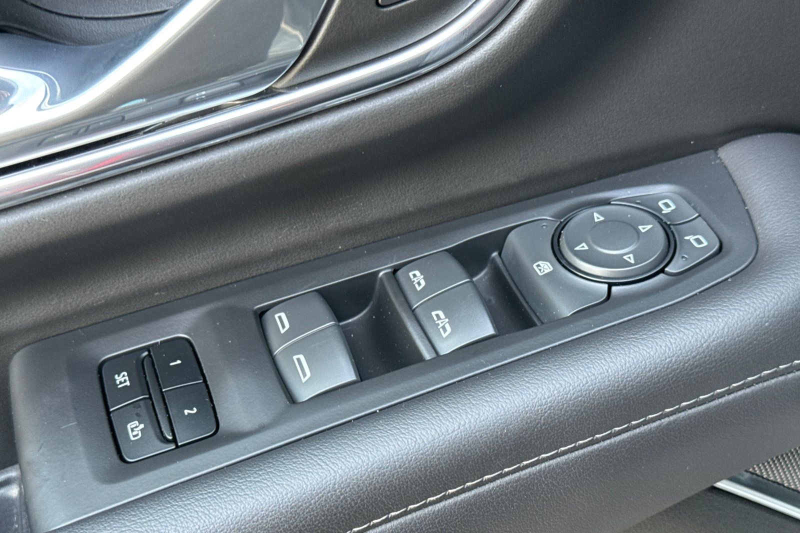 Used 2024 Chevrolet Tahoe LT image 11