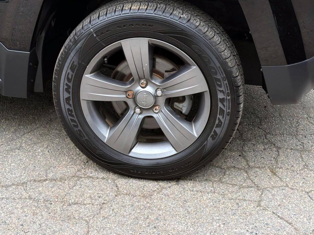 Used 2015 Jeep Patriot High Altitude AWD/4WD image 7