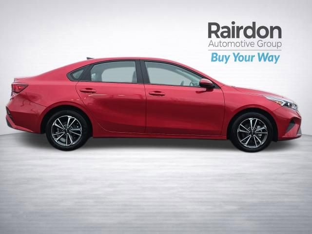 Used 2024 Kia Forte LXS image 9