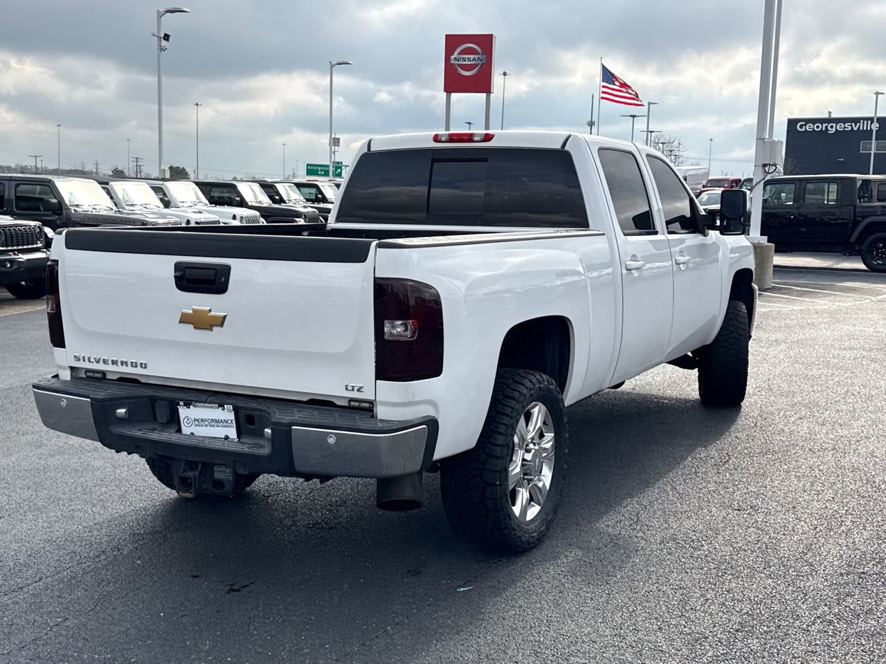 Used 2013 Chevrolet Silverado 2500 LTZ w/ LTZ Plus Package image 3