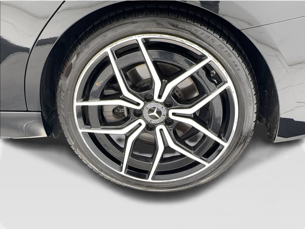 Used 2023 Mercedes-Benz C 300 Sedan image 12
