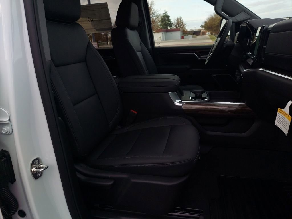 New 2026 Chevrolet Silverado 3500 LT w/ Trail Boss Package image 23