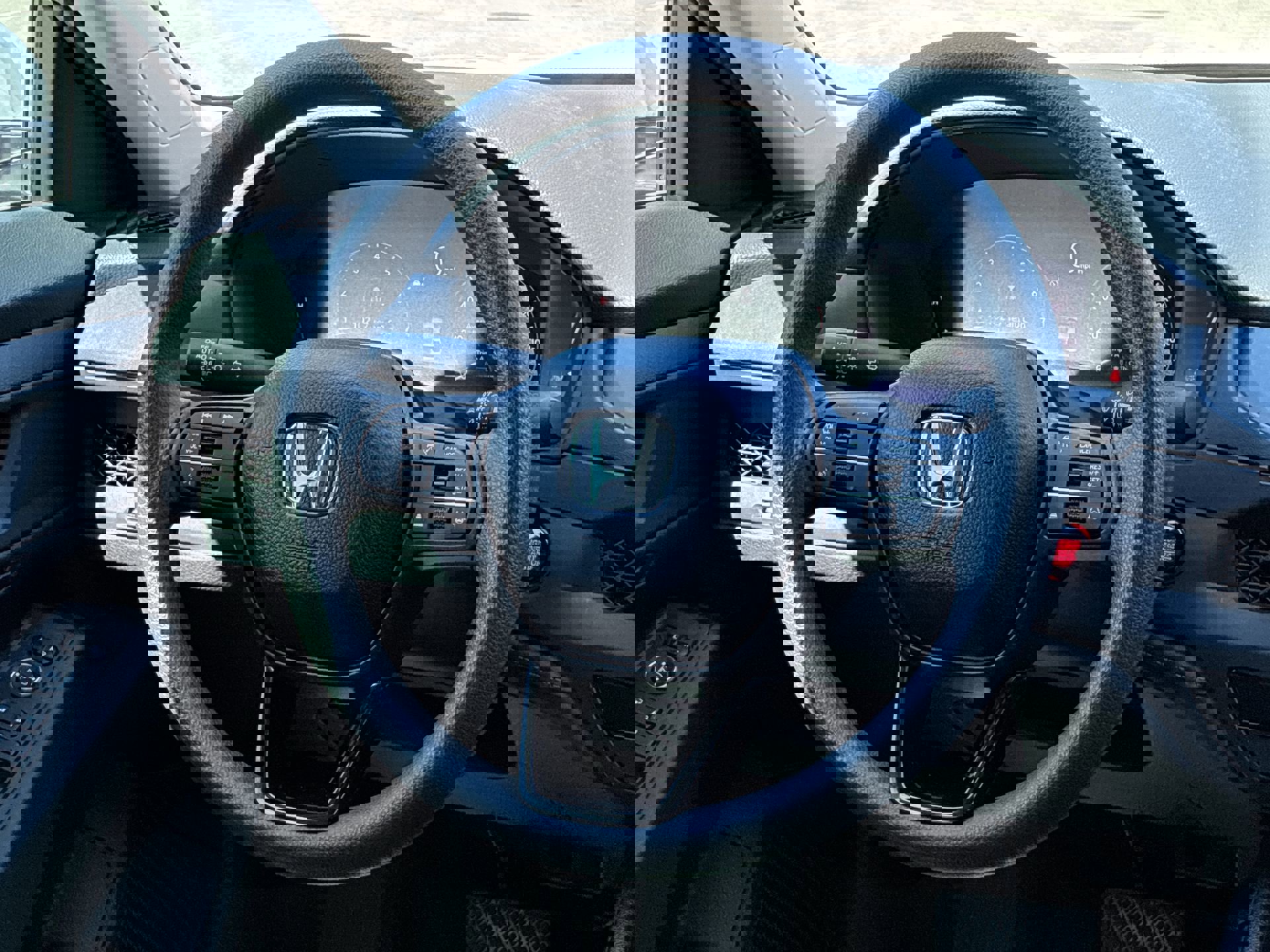 Certified 2025 Honda Accord LX image 23