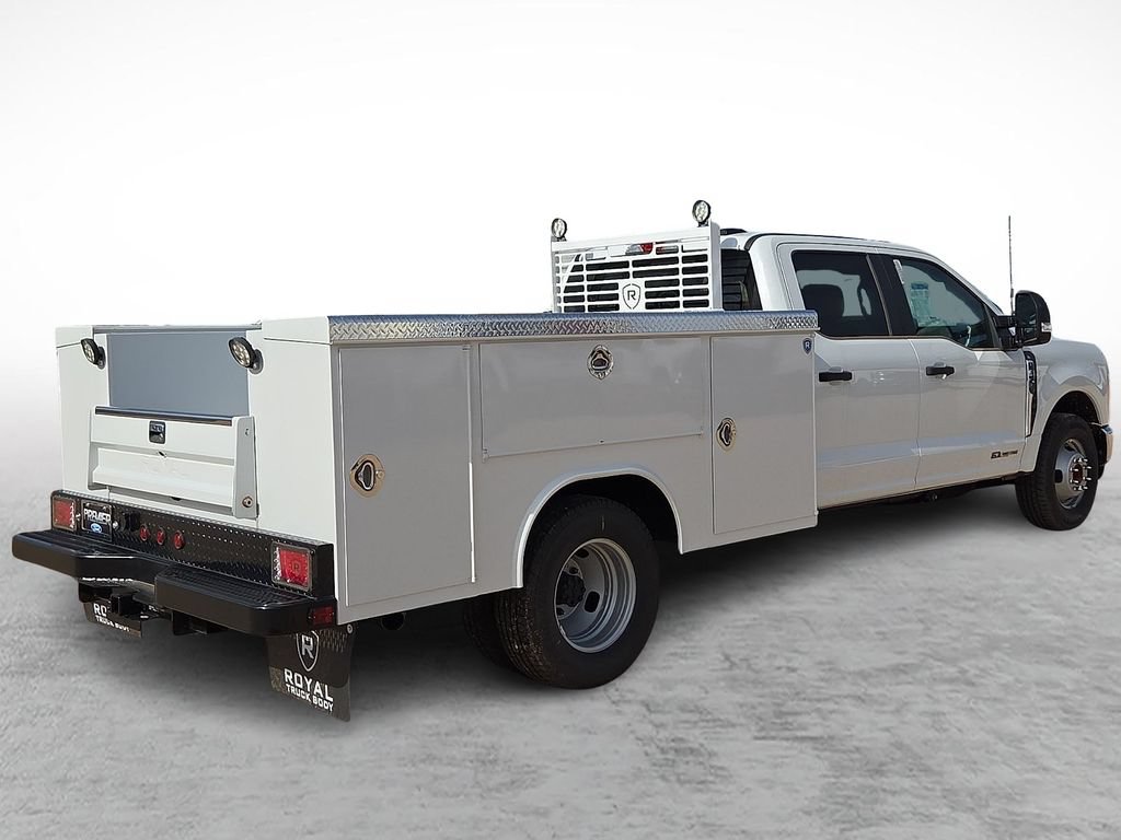 New 2025 Ford F350 XL w/ XL Chrome Package RWD image 11