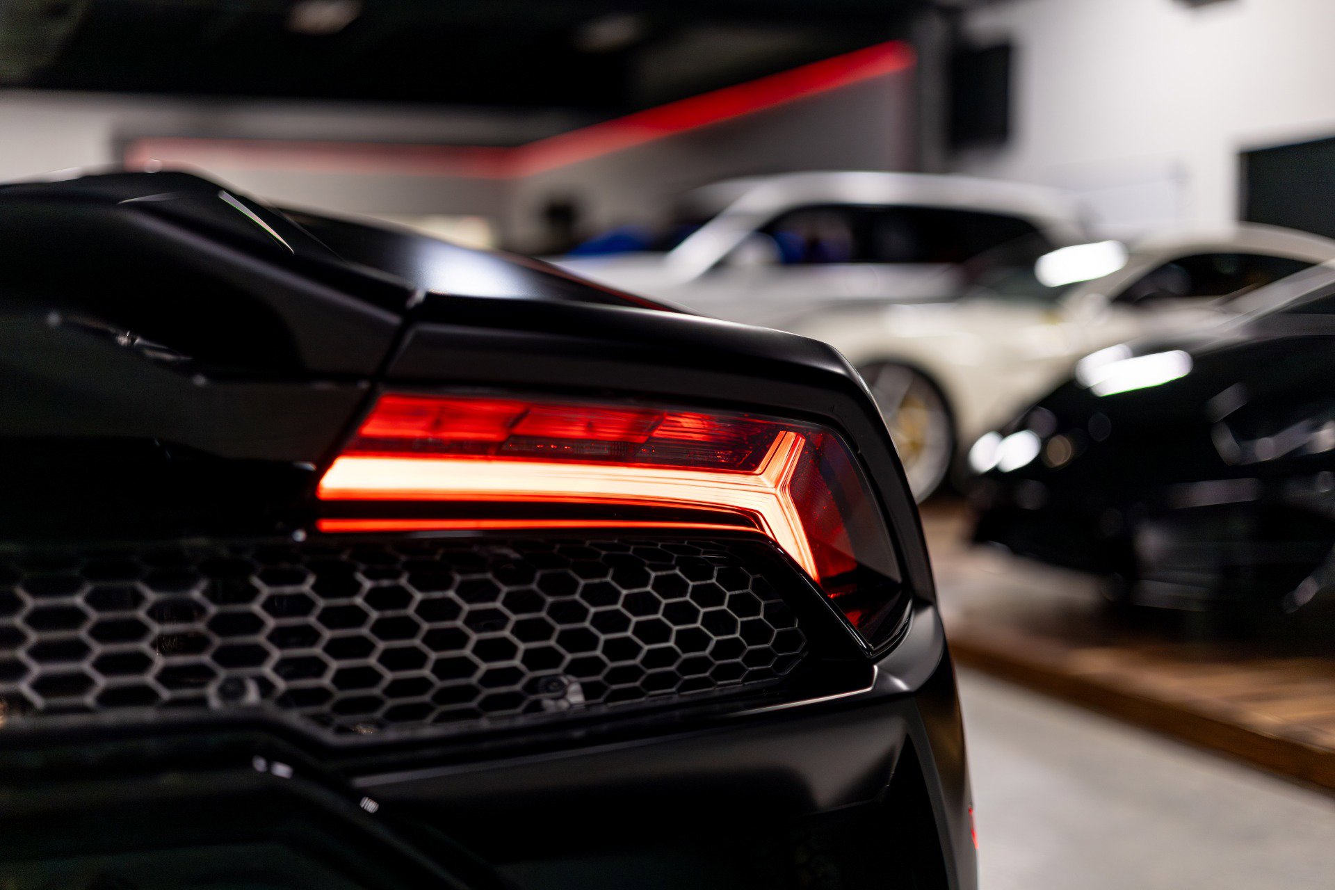 Used 2021 Lamborghini Huracan EVO RWD image 84