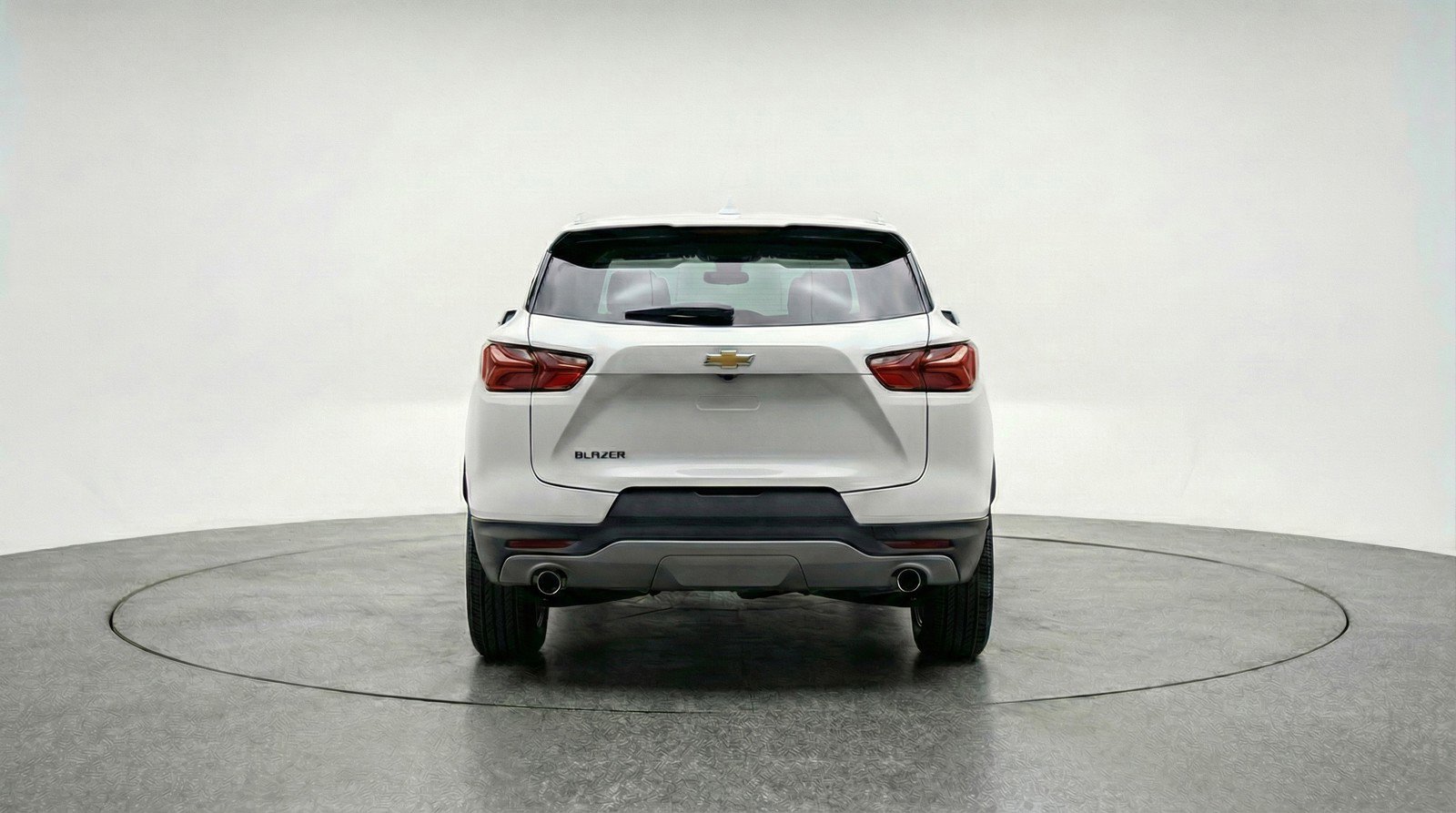 Used 2025 Chevrolet Blazer LT FWD image 7