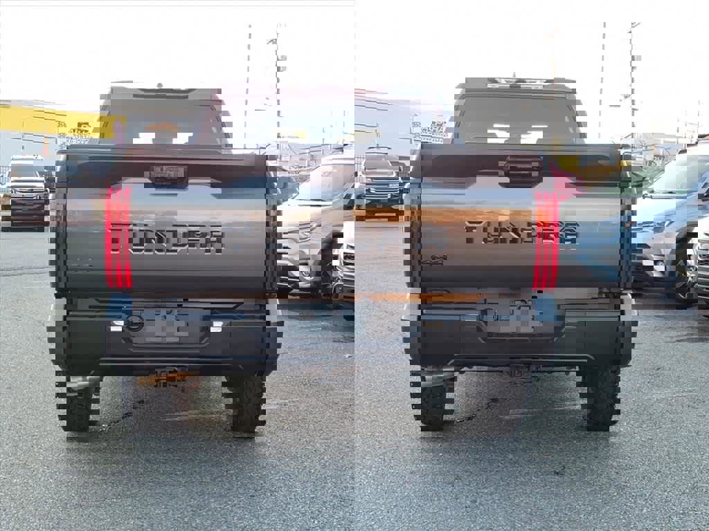 Used 2022 Toyota Tundra SR5 image 4