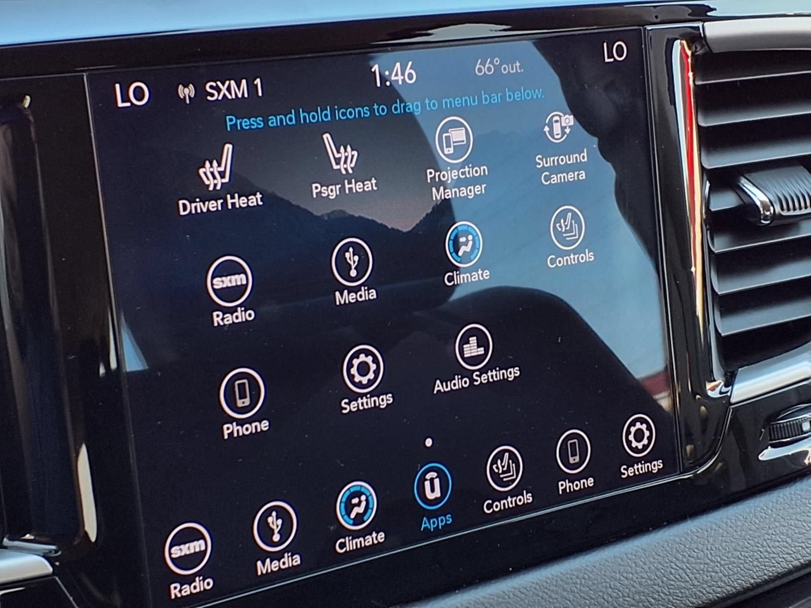 Used 2018 Chrysler Pacifica Touring-L w/ Advanced Safetytec Group FWD image 20