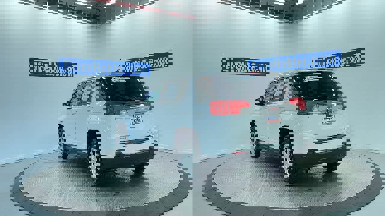 Used 2014 GMC Terrain SLE image 9