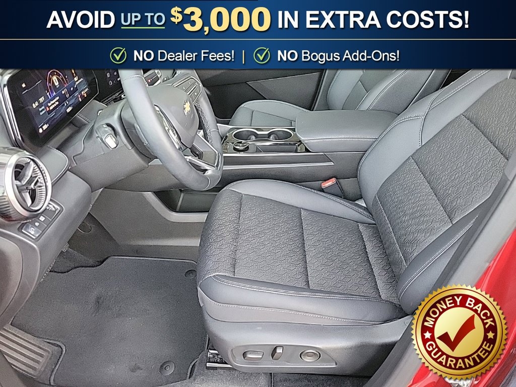 Used 2026 Chevrolet Equinox LT w/ Convenience Package II FWD image 16