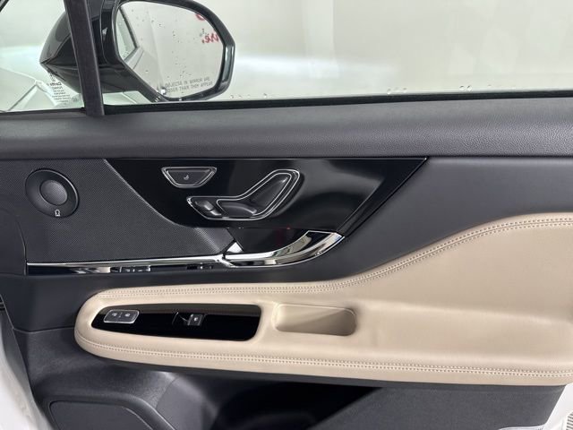 New 2025 Lincoln Corsair Grand Touring w/ Equipment Group 302A image 22