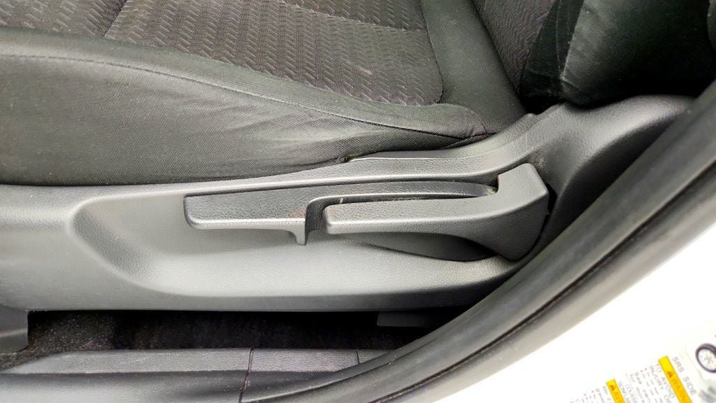 Used 2019 Mitsubishi Eclipse Cross AWD image 11