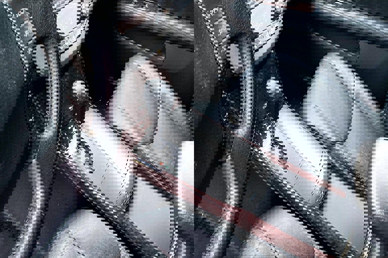 Used 2012 Toyota Avalon Limited image 15