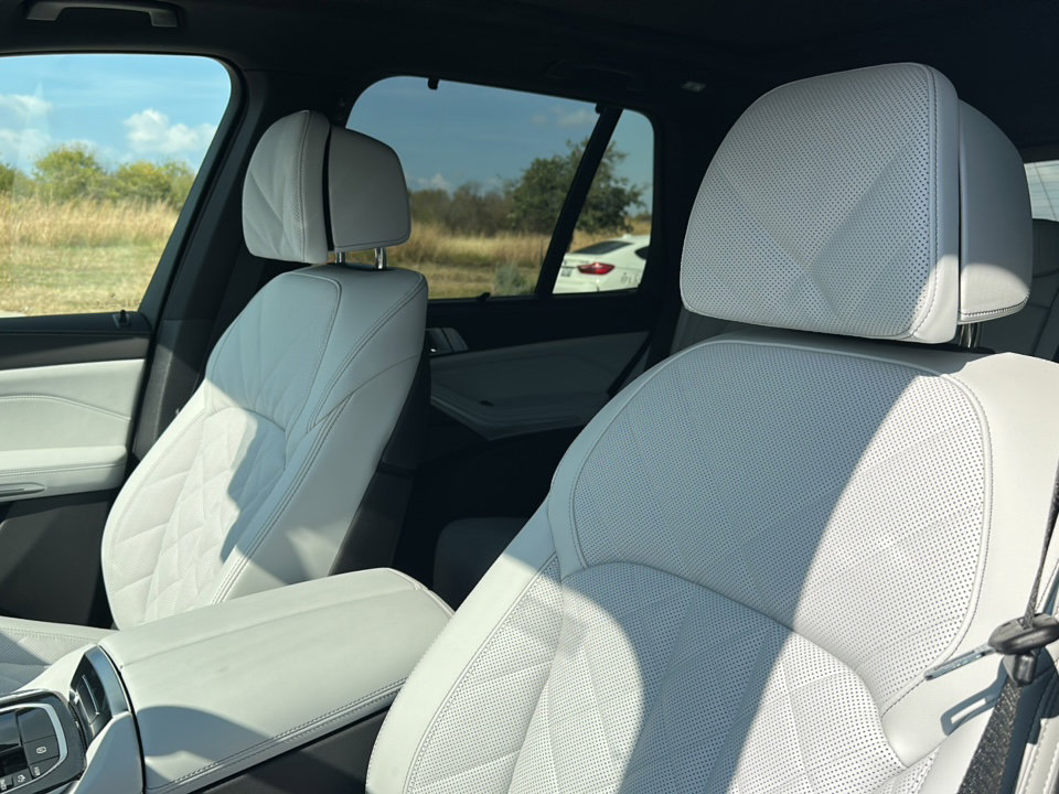 New 2026 BMW X5 M60i AWD/4WD image 11