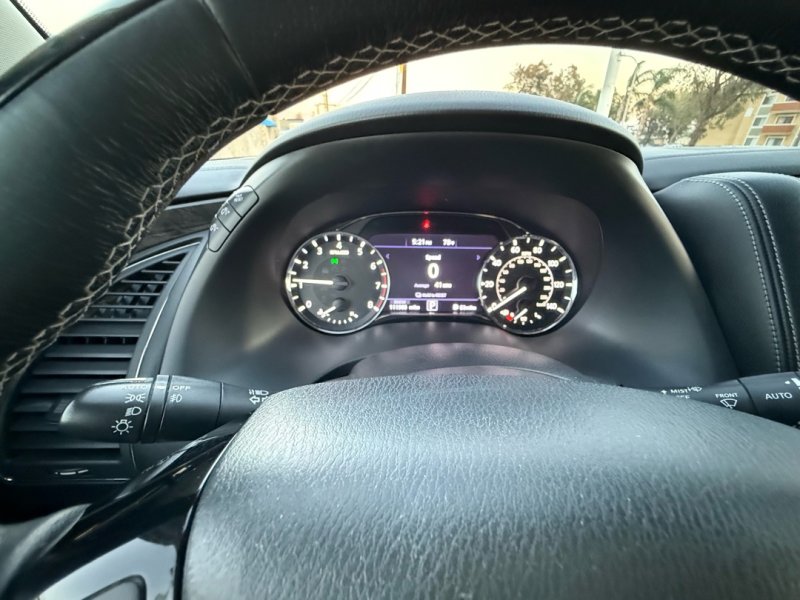 Used 2020 INFINITI QX80 Luxe w/ Cargo Package image 32