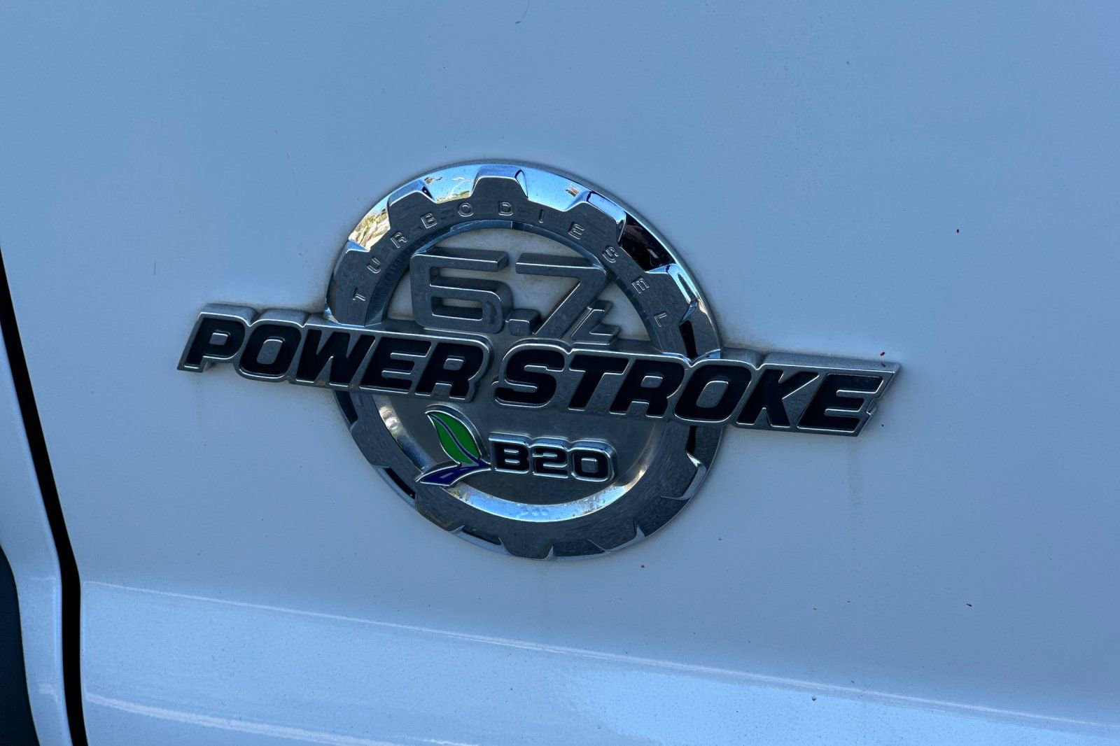 Used 2013 Ford F550 2WD Crew Cab Super Duty w/ Payload Upgrade Pkg image 24