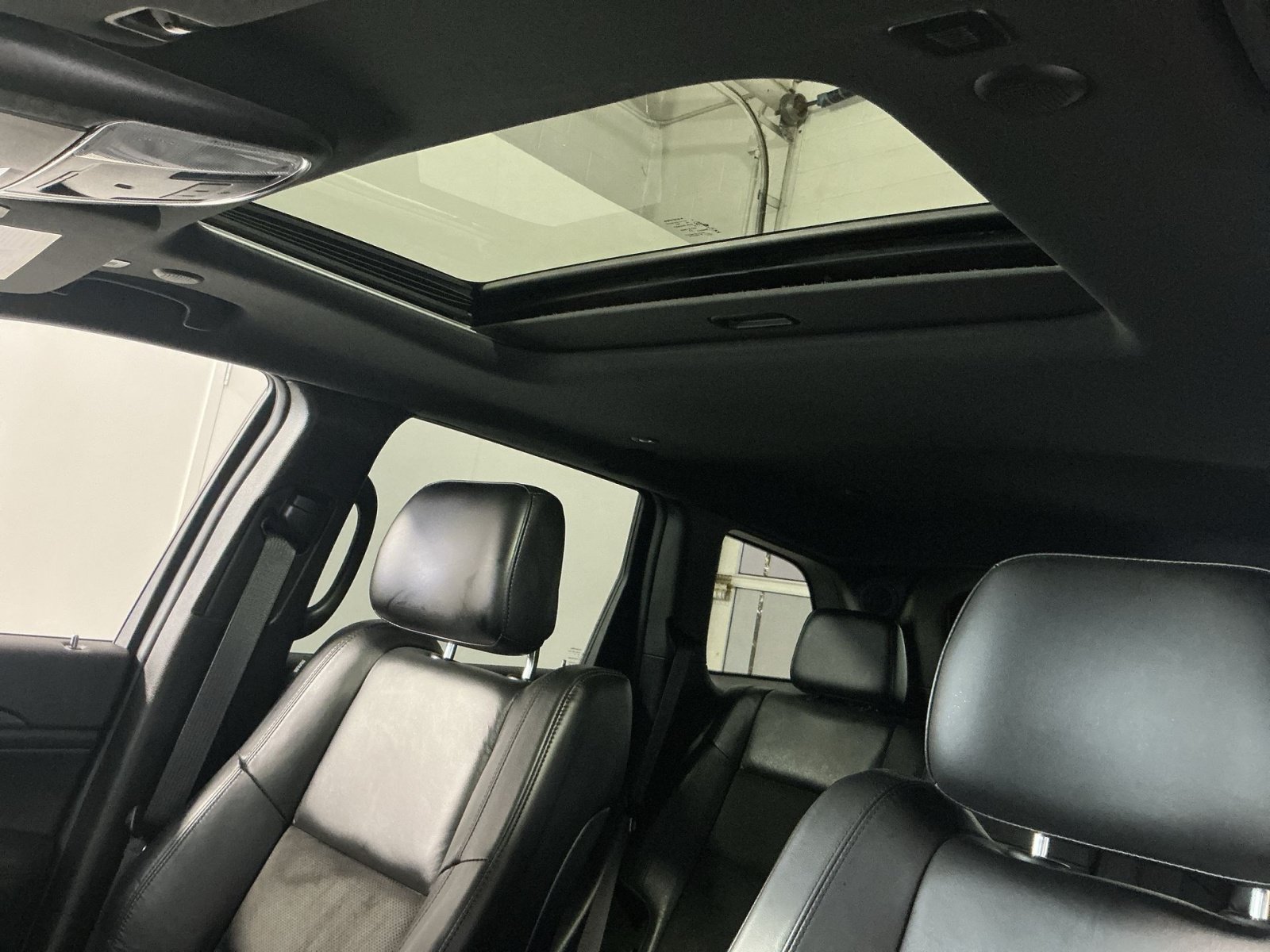 Used 2021 Jeep Grand Cherokee Laredo X AWD/4WD image 24