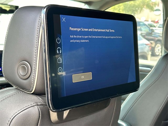 New 2026 Chevrolet Suburban Premier image 21