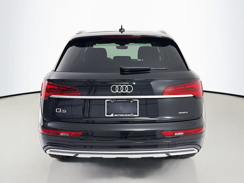 Used 2023 Audi Q5 2.0T Premium w/ Convenience Package AWD/4WD image 6