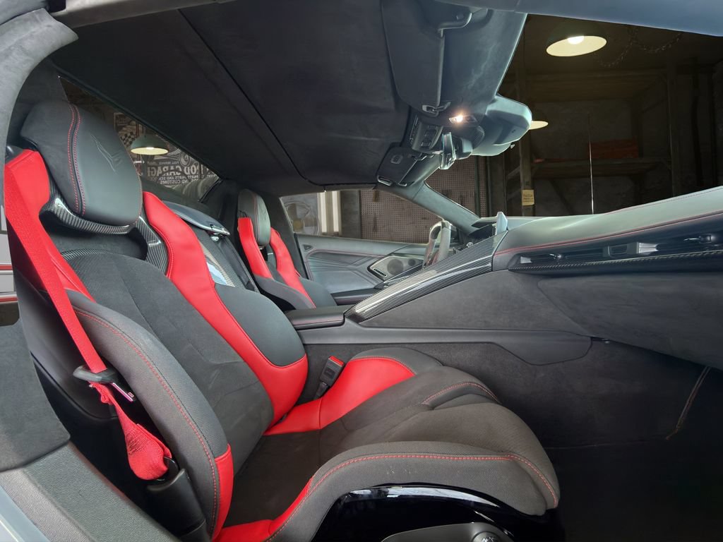 Used 2024 Chevrolet Corvette E-Ray AWD/4WD image 19