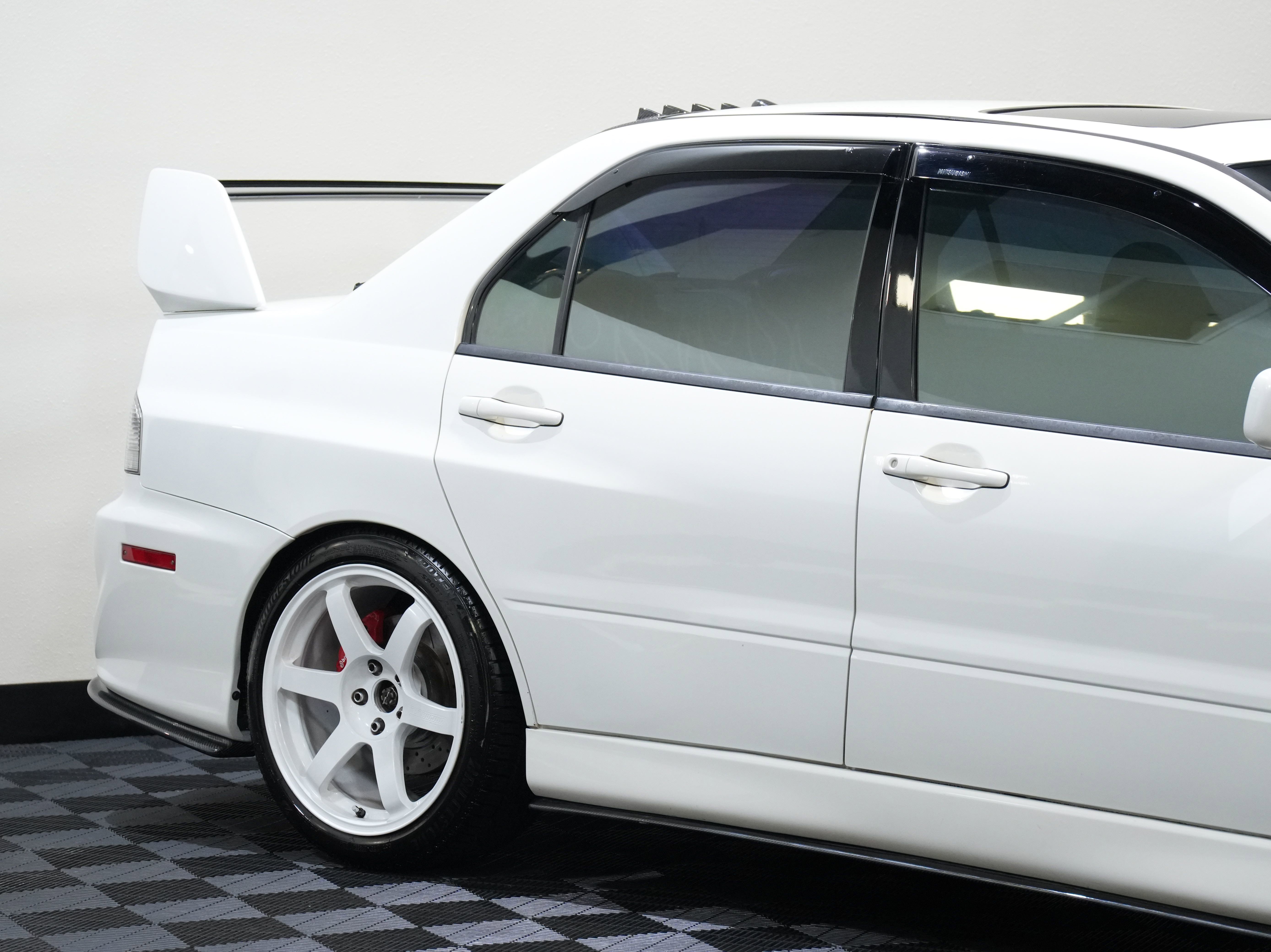 Used 2003 Mitsubishi Lancer Evolution image 15
