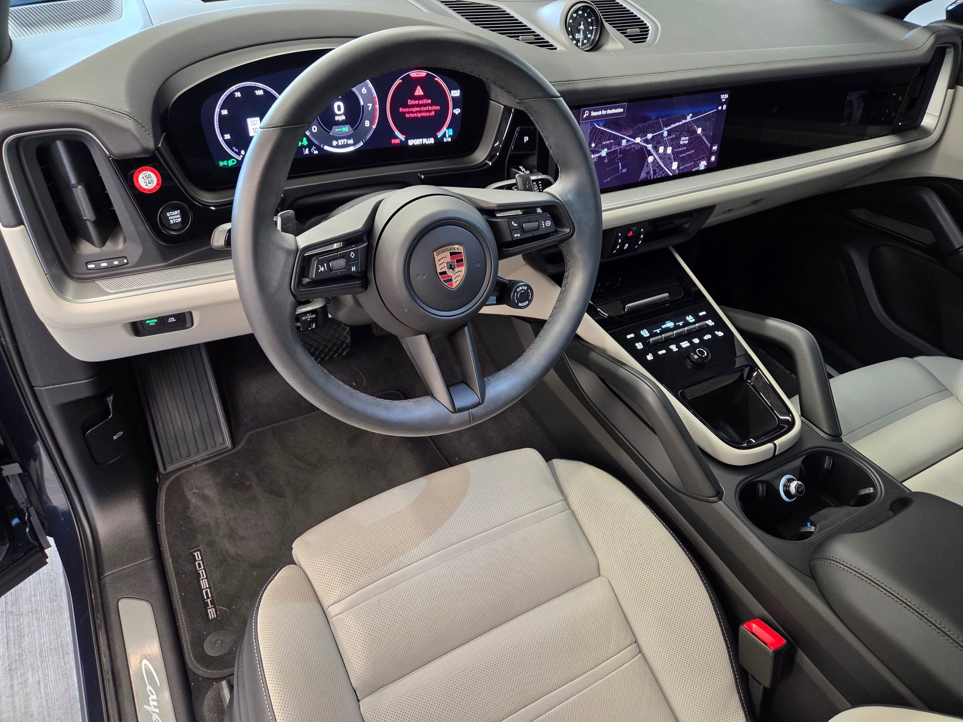 Certified 2026 Porsche Cayenne E-Hybrid Coupe AWD/4WD image 4