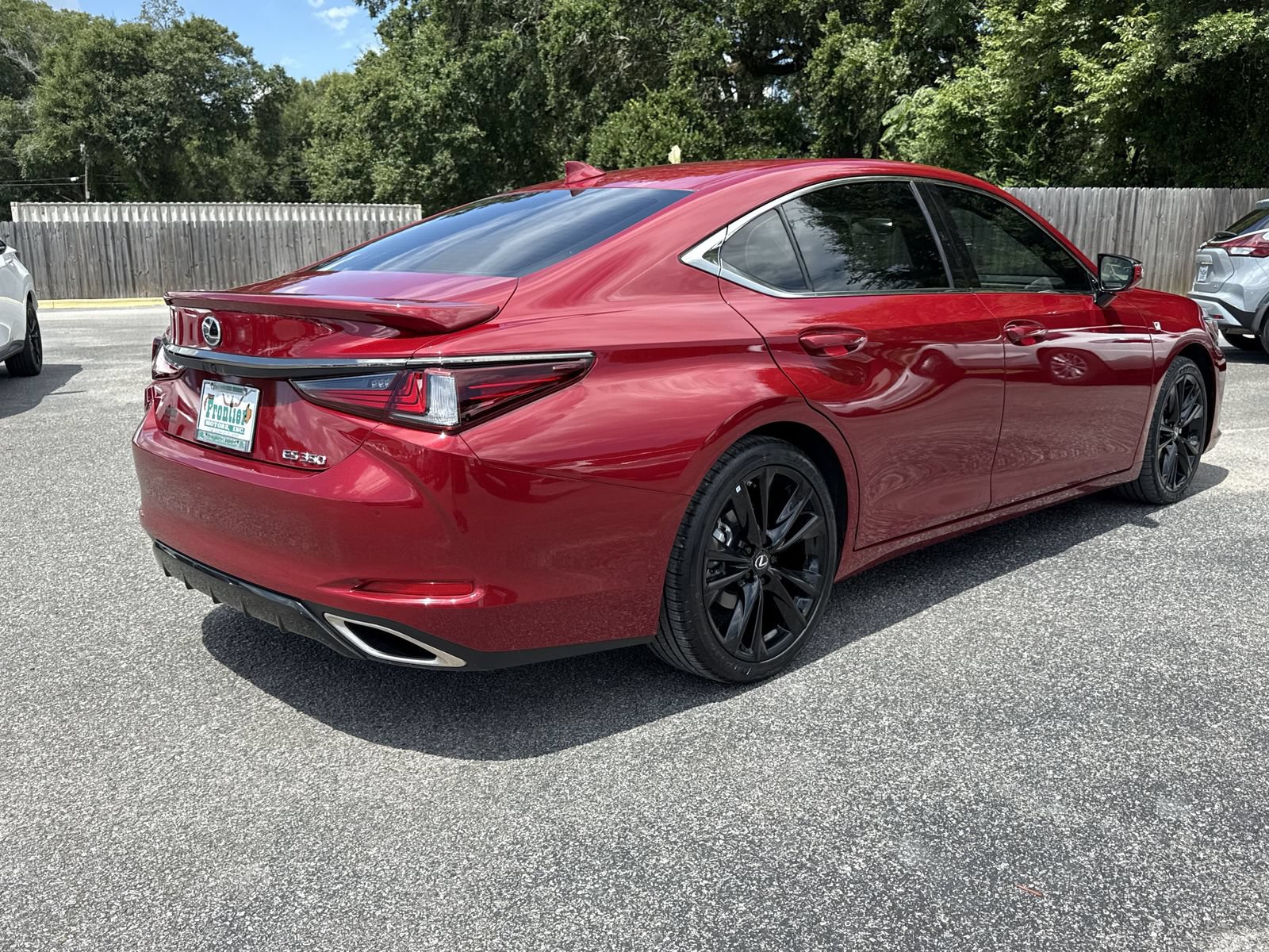 Used 2024 Lexus ES 350 F Sport w/ Accessory Package (Z2) FWD image 5