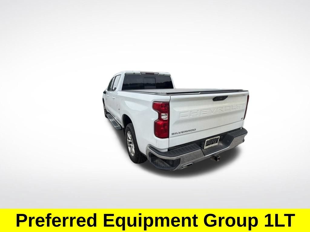 Used 2020 Chevrolet Silverado 1500 LT AWD/4WD image 3