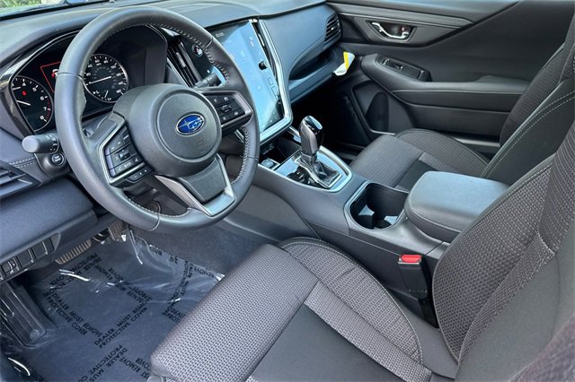 Used 2025 Subaru Outback Premium w/ Popular Package #1A image 10