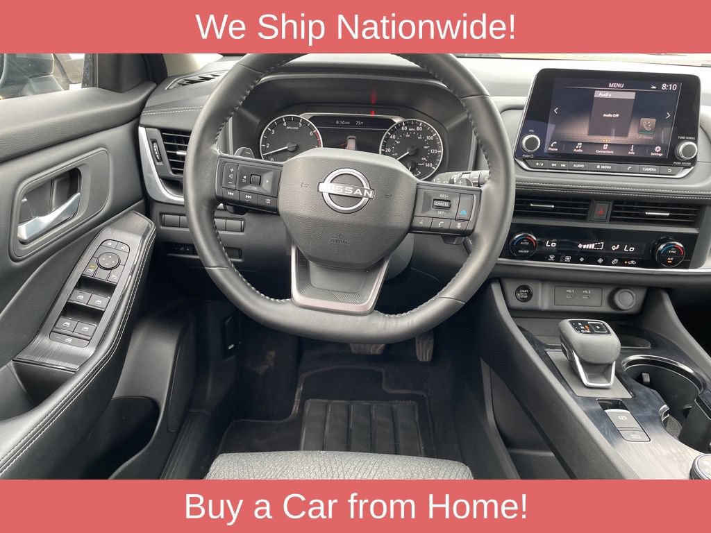 Used 2025 Nissan Rogue SV AWD/4WD image 12