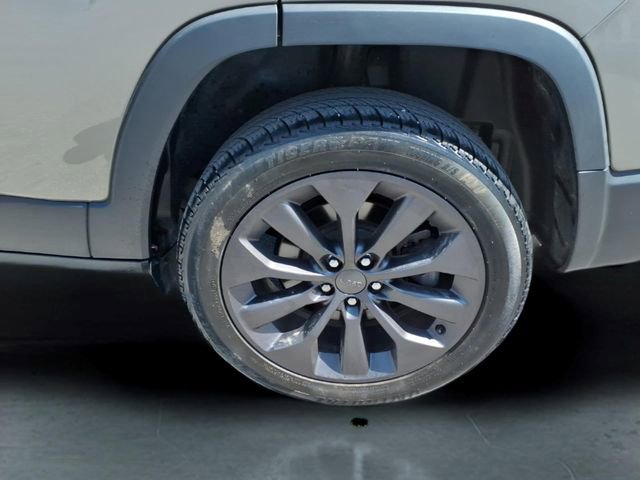 Used 2021 Jeep Cherokee Latitude Lux 80th Anniv w/ Quick Order Package 26U 80TH AWD/4WD image 14