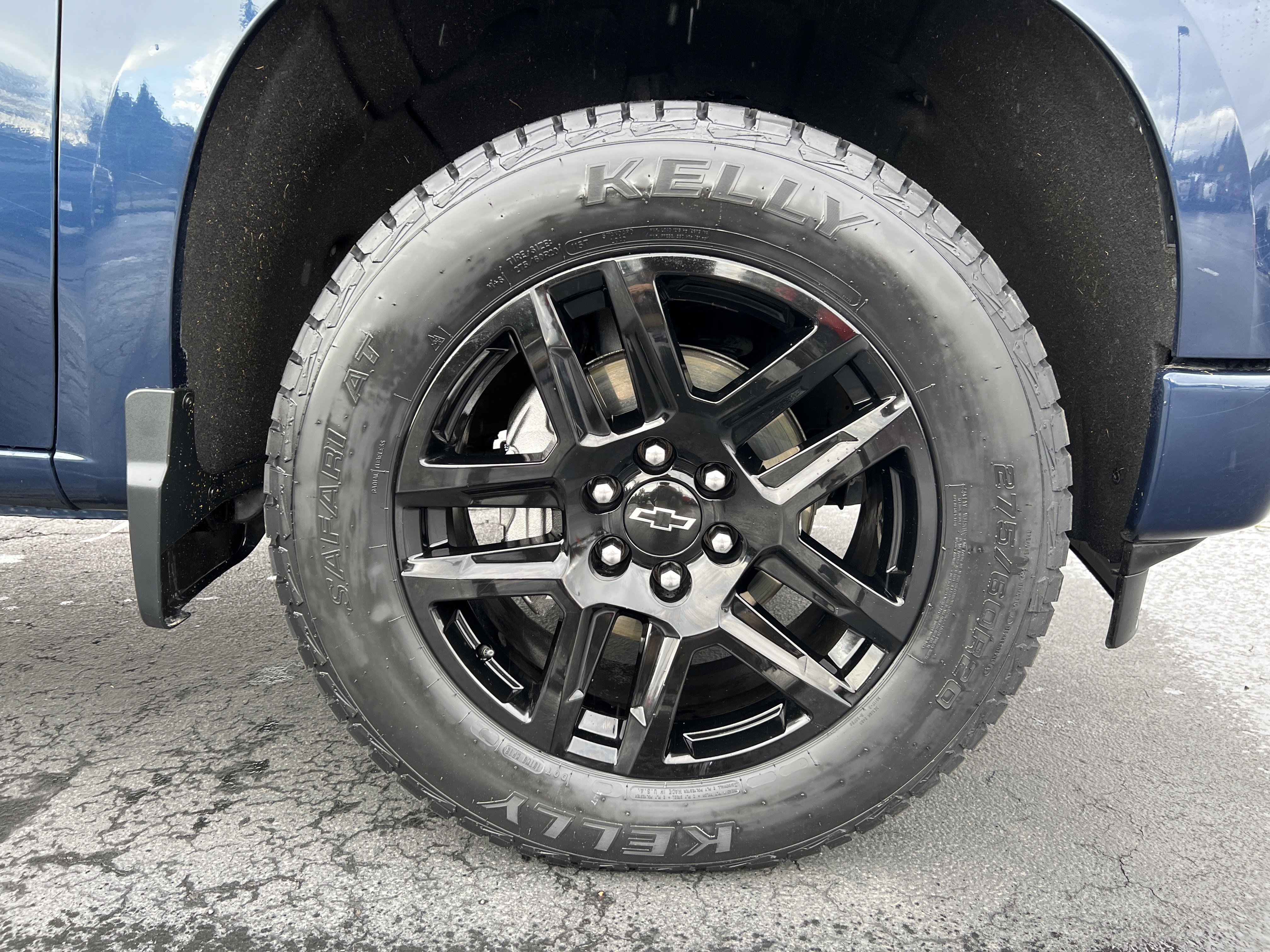 Used 2022 Chevrolet Silverado 1500 Custom image 11