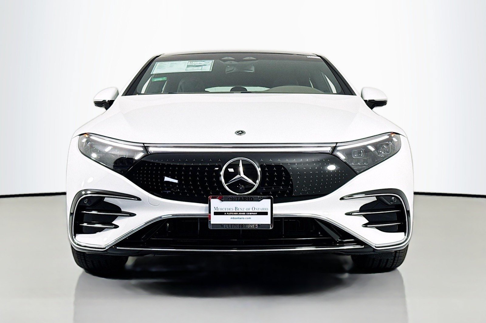 New 2026 Mercedes-Benz EQS 580 4MATIC Sedan image 2
