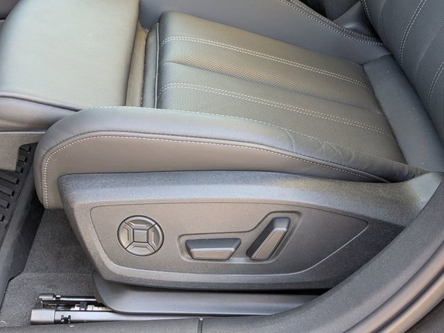 Used 2026 Audi A6 Premium Plus w/ Premium Plus Package AWD/4WD image 12