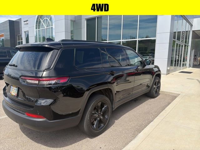 Used 2023 Jeep Grand Cherokee L Laredo AWD/4WD image 8