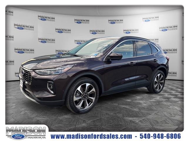 Certified 2023 Ford Escape Platinum w/ Premium Technology Package