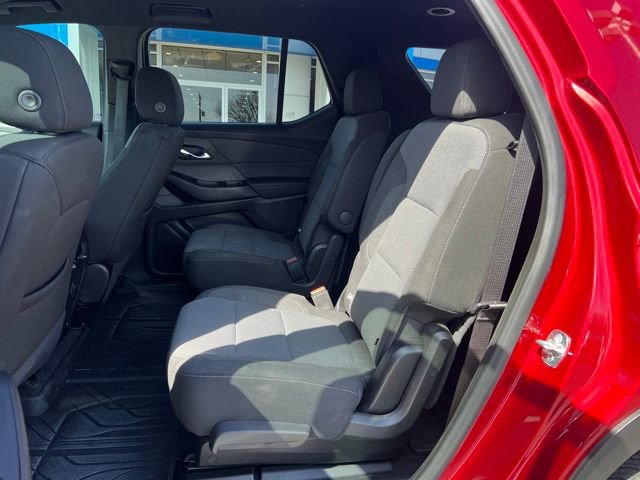 Used 2023 Chevrolet Traverse LT image 21